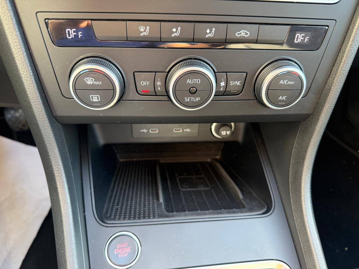 seat-ateca-2023-gasolina-999cc