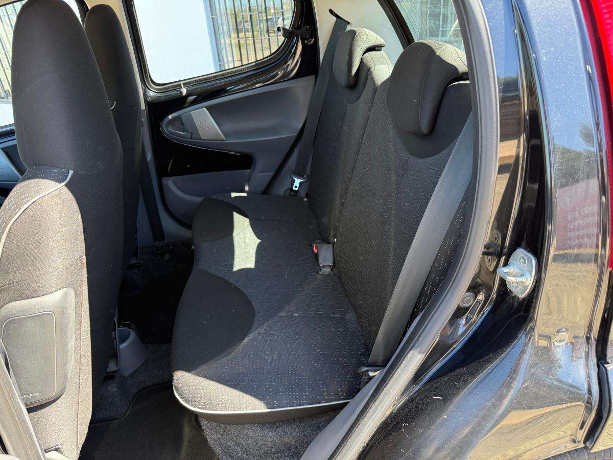 peugeot-107-2010-gasolina-998cc