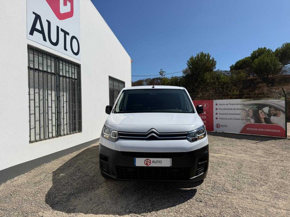 citroen-berlingo-2023-diesel-1499cc