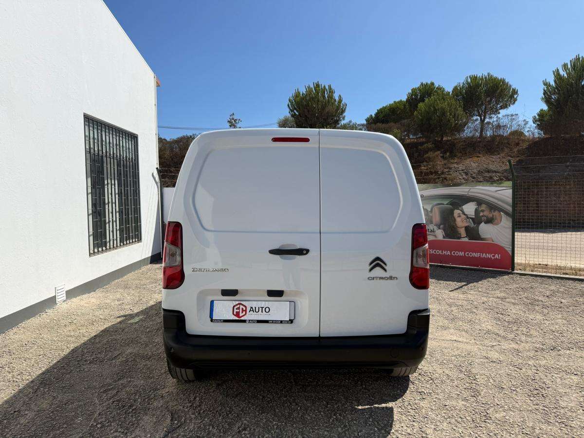 citroen-berlingo-2023-diesel-1499cc
