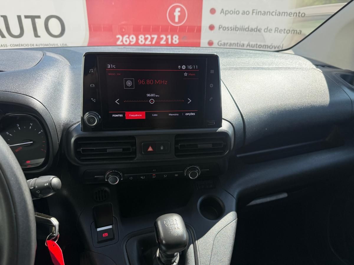 citroen-berlingo-2023-diesel-1499cc