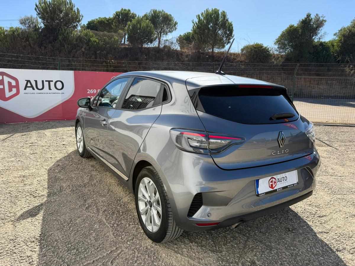 renault-clio-2024-gasolina-999cc