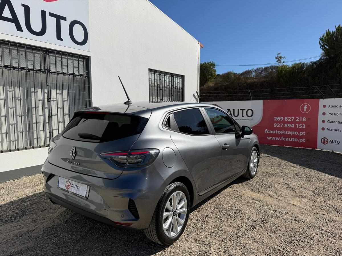 renault-clio-2024-gasolina-999cc