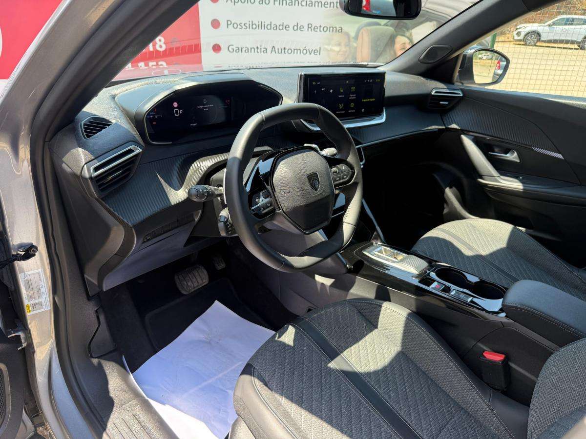 peugeot-2008-2025-gasolina-1199cc