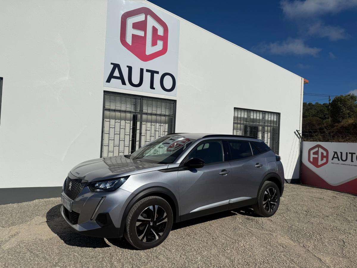 peugeot-2008-2023-gasolina-1199cc