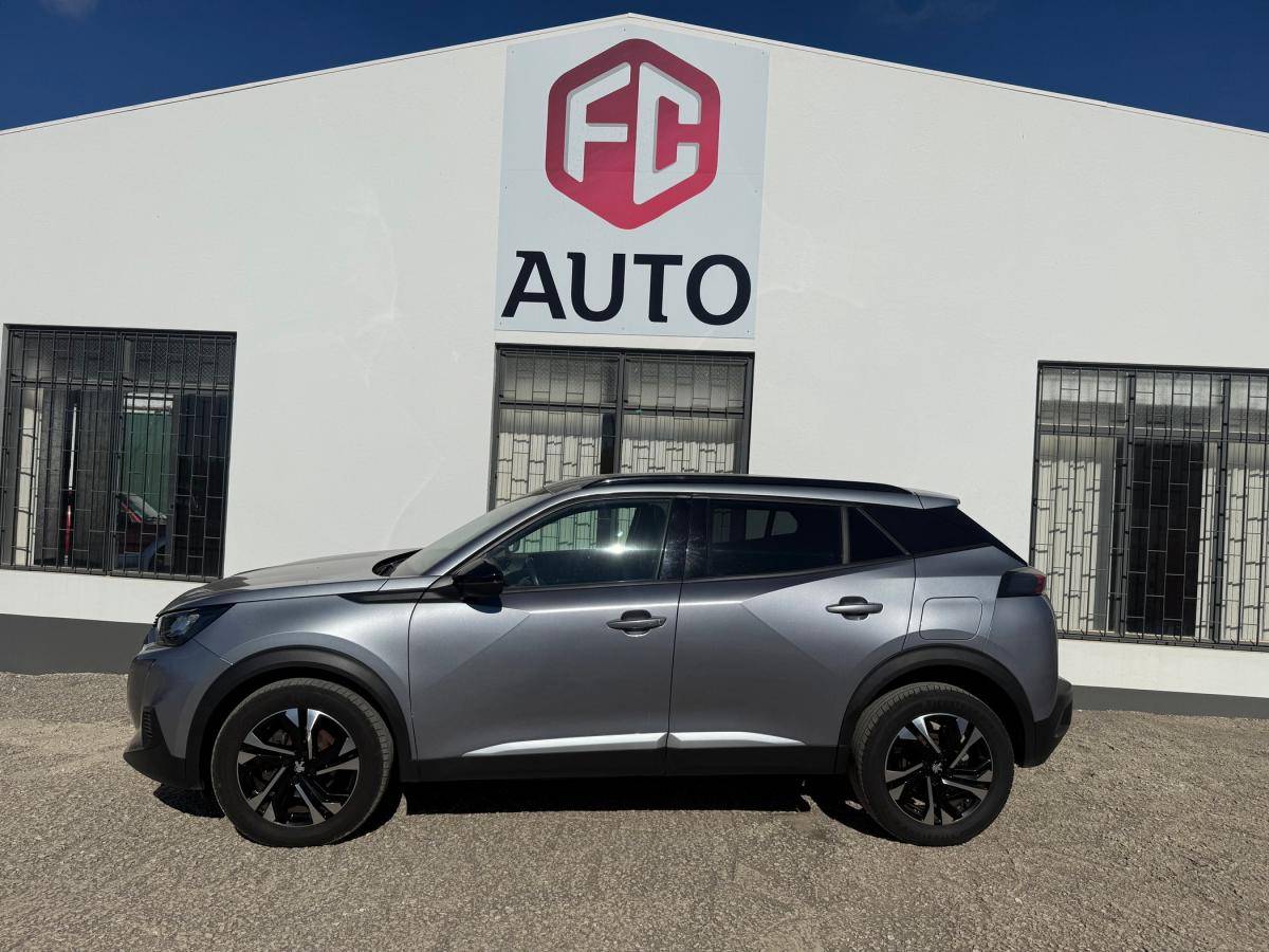 peugeot-2008-2023-gasolina-1199cc
