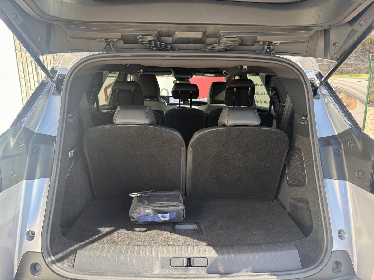 peugeot-5008-2025-gasolina-1199cc