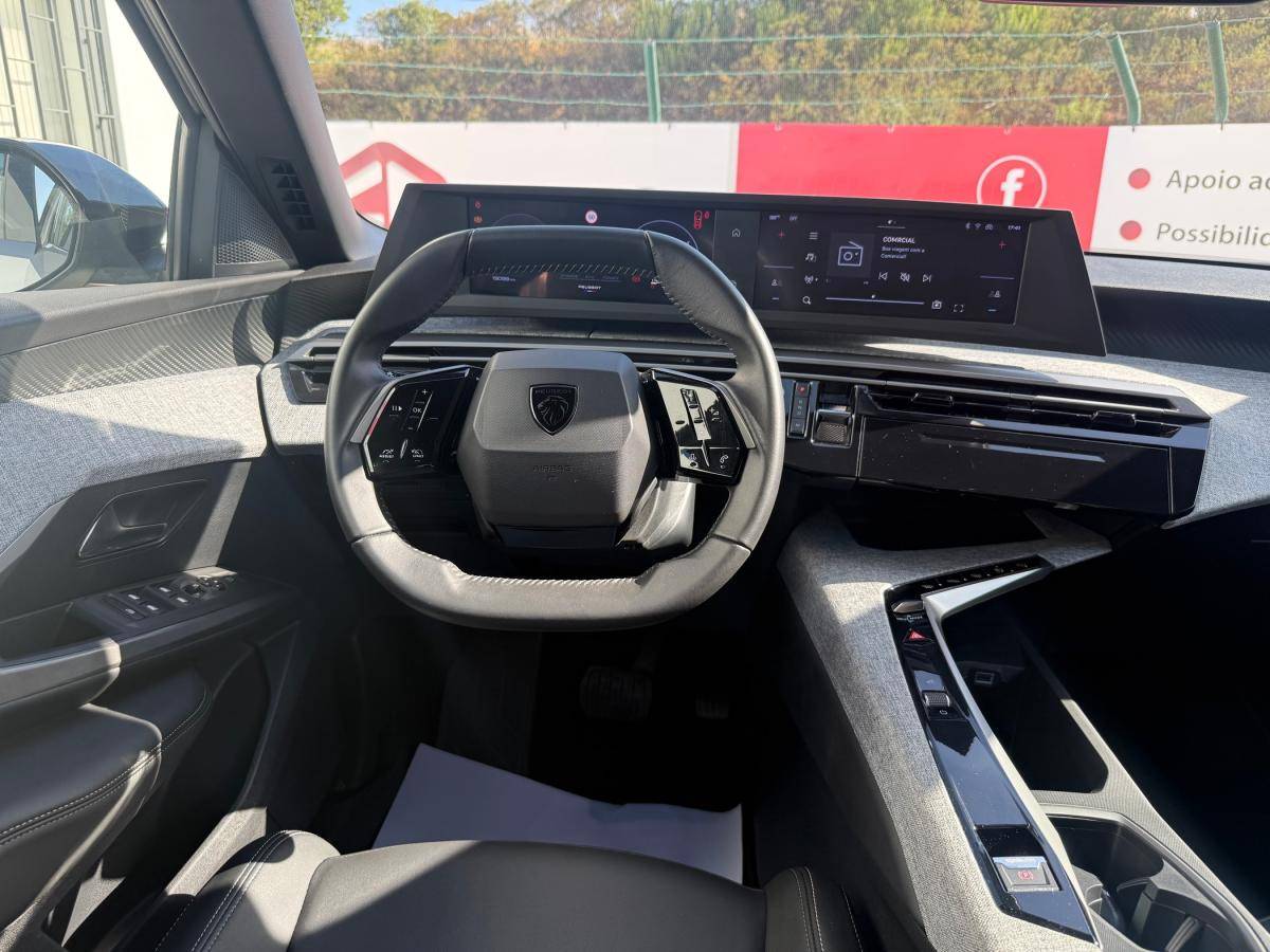 peugeot-5008-2025-gasolina-1199cc