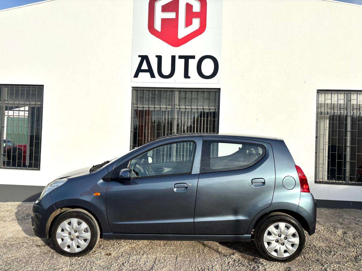 nissan-pixo-2010-gasolina-996cc