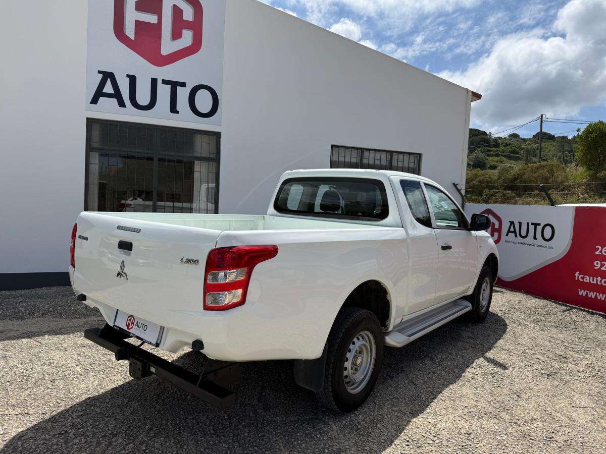 mitsubishi-l200-2019-diesel-2442cc