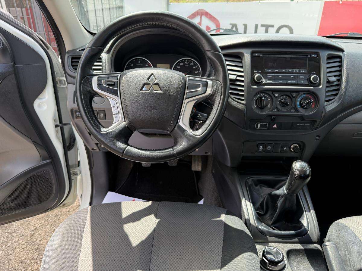 mitsubishi-l200-2019-diesel-2442cc