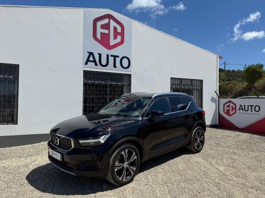 volvo-xc40-2022-hibrido-a-gasolina-1477cc