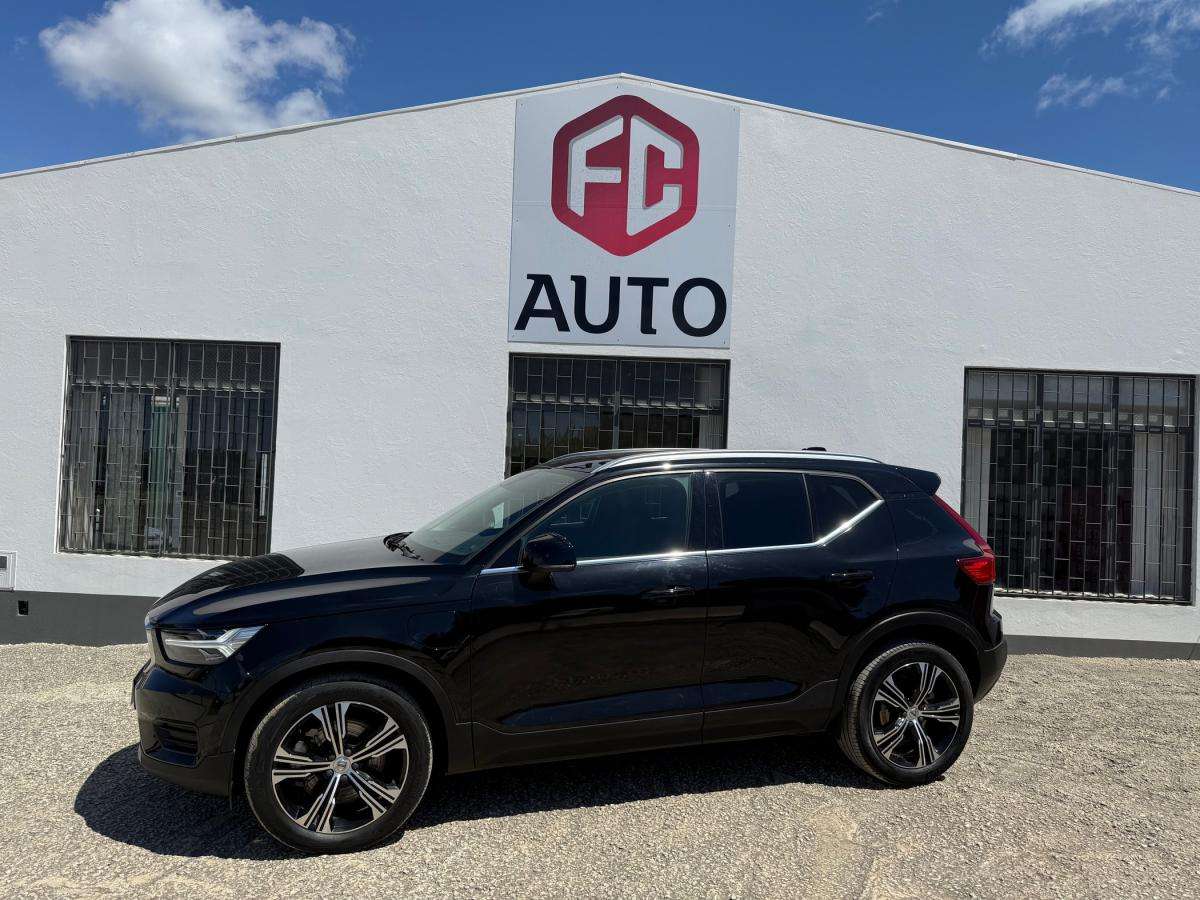 volvo-xc40-2022-hibrido-a-gasolina-1477cc