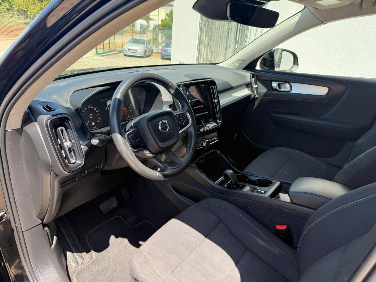 volvo-xc40-2022-hibrido-a-gasolina-1477cc