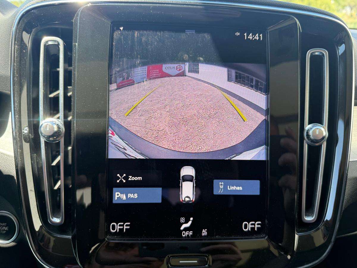 volvo-xc40-2022-hibrido-a-gasolina-1477cc
