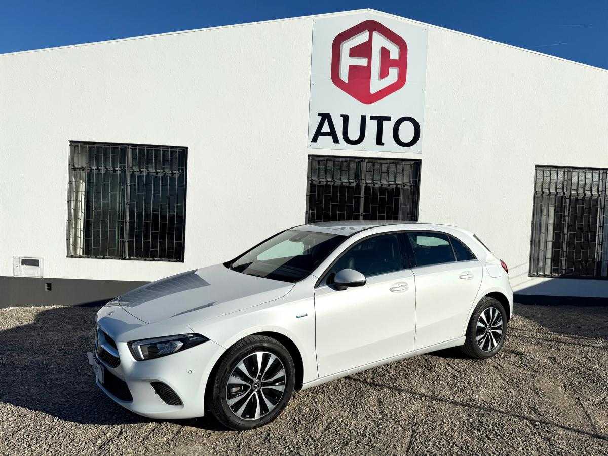 mercedes-benz-classe-a-2021-hibrido-a-gasolina-1332cc