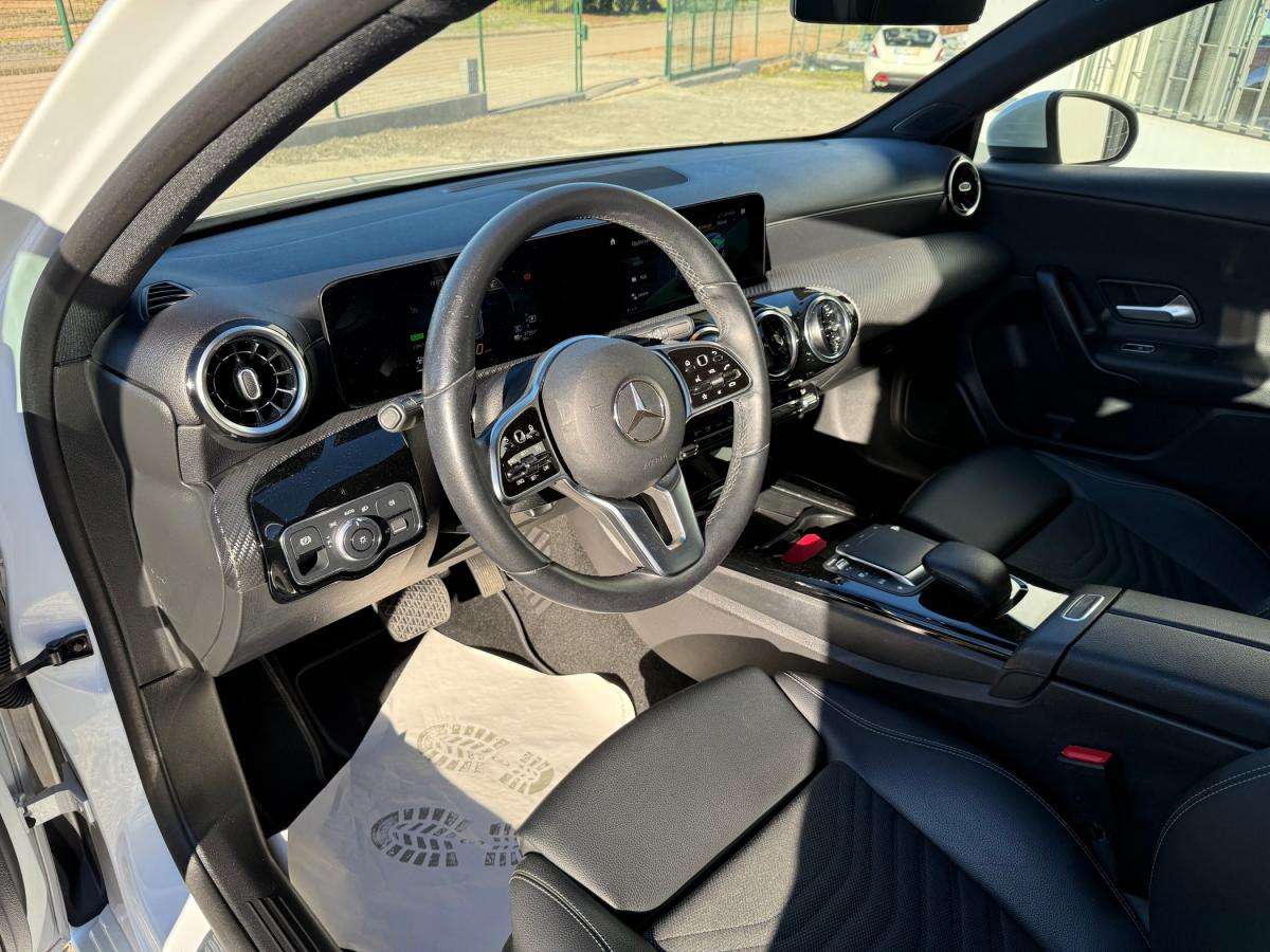 mercedes-benz-classe-a-2021-hibrido-a-gasolina-1332cc