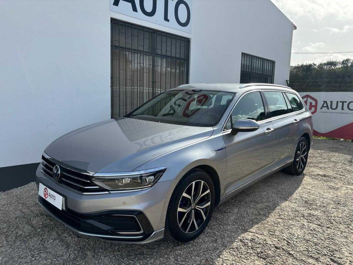 volkswagen-passat-variant-2020-hibrido-a-gasolina-1395cc