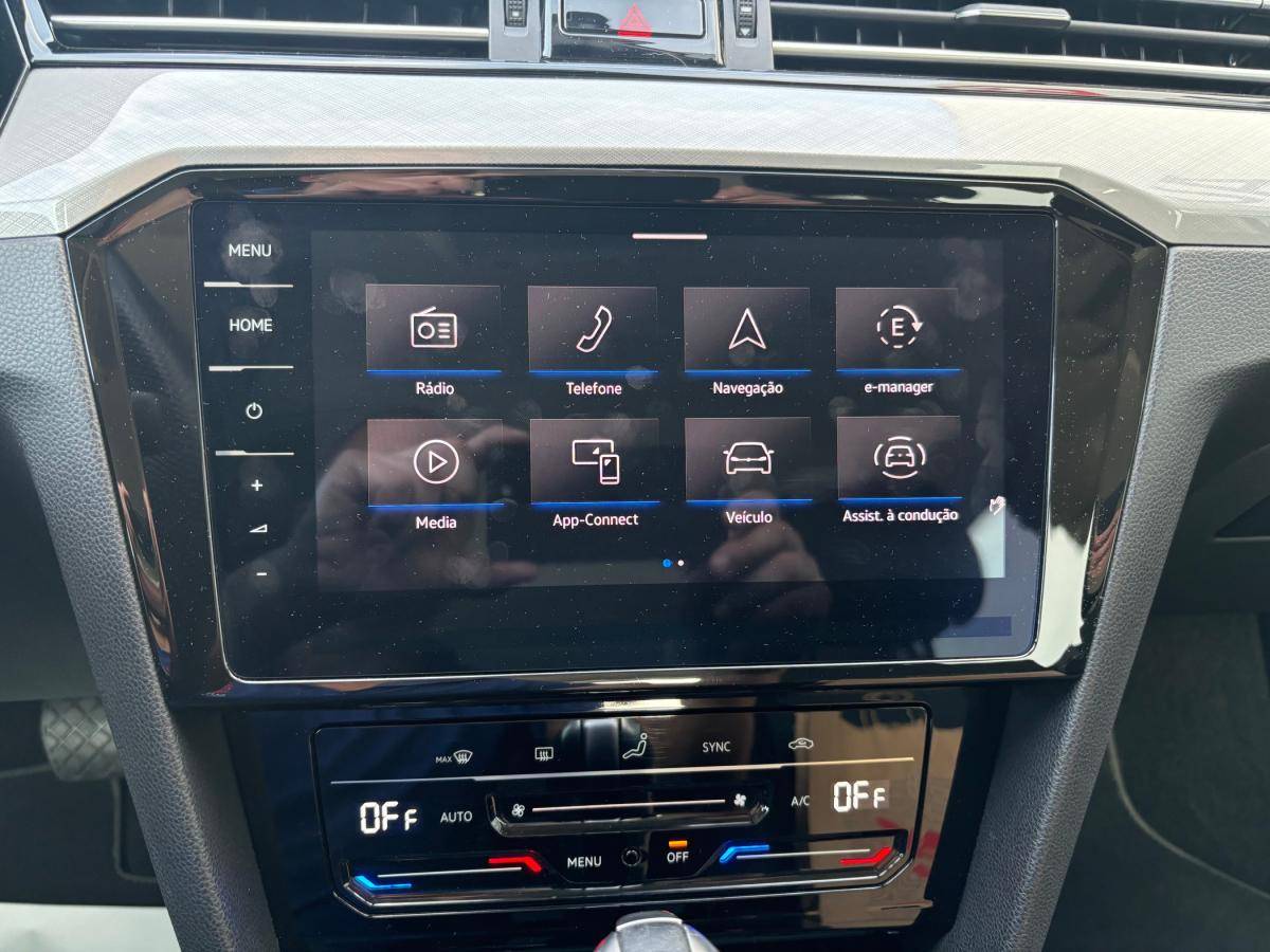 volkswagen-passat-variant-2020-hibrido-a-gasolina-1395cc