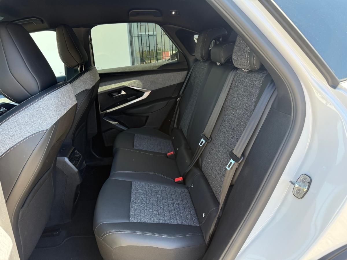 peugeot-3008-2025-gasolina-1199cc