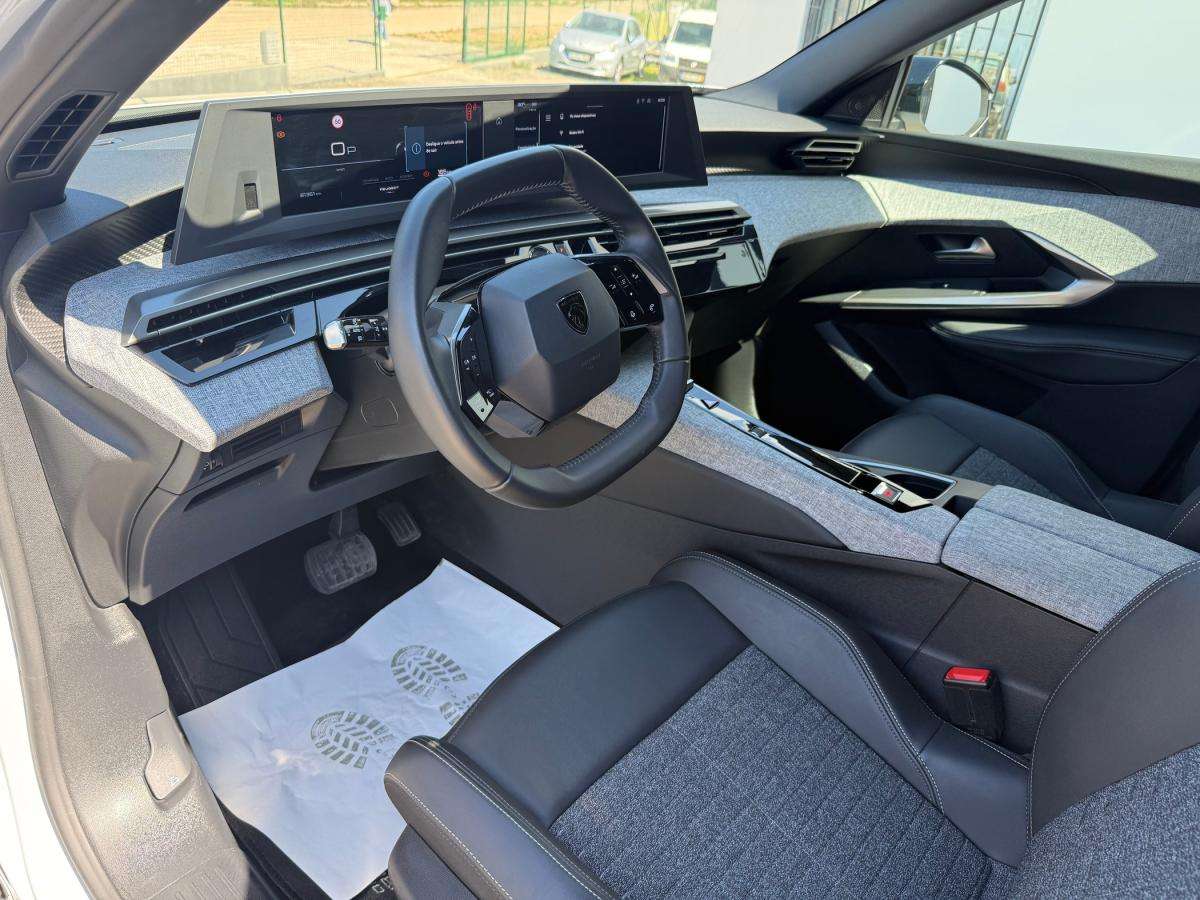peugeot-3008-2025-gasolina-1199cc