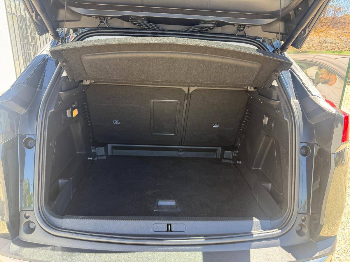 peugeot-3008-2018-diesel-1560cc