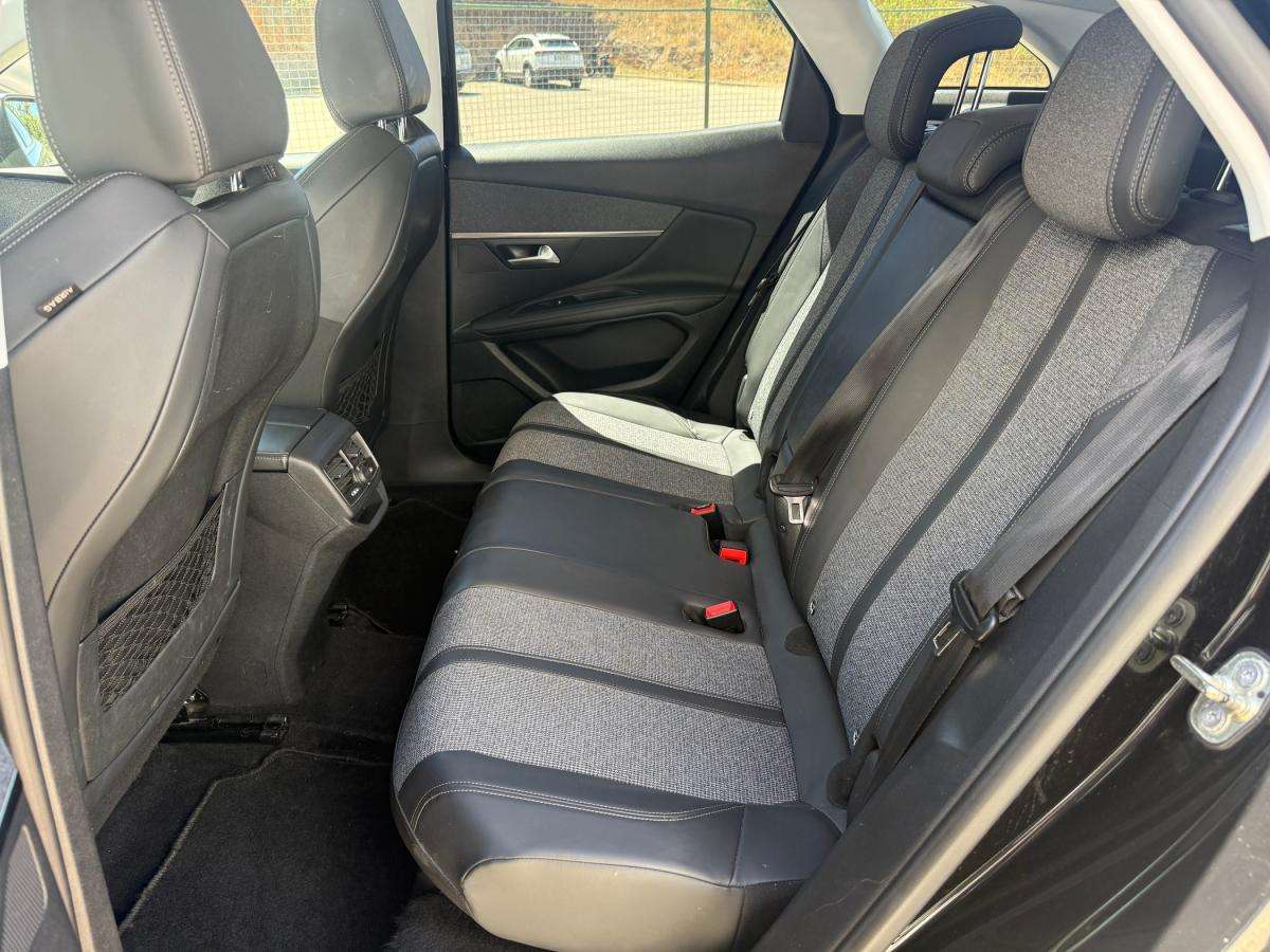 peugeot-3008-2018-diesel-1560cc