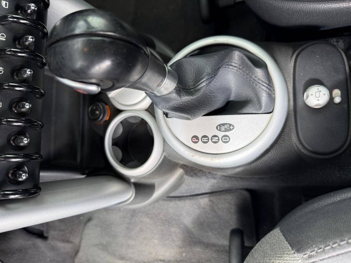 mini-cooper-2006-gasolina-1598cc