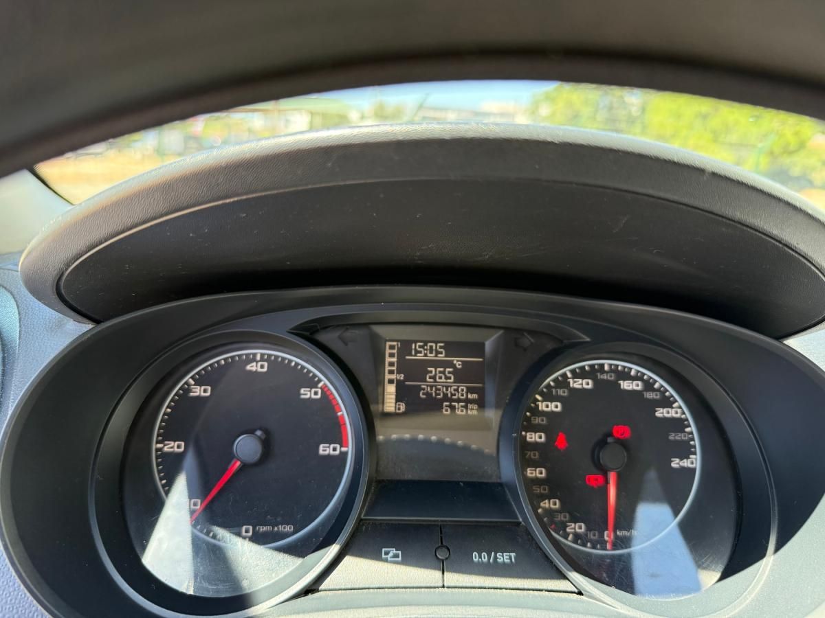 seat-ibiza-2014-diesel-1199cc