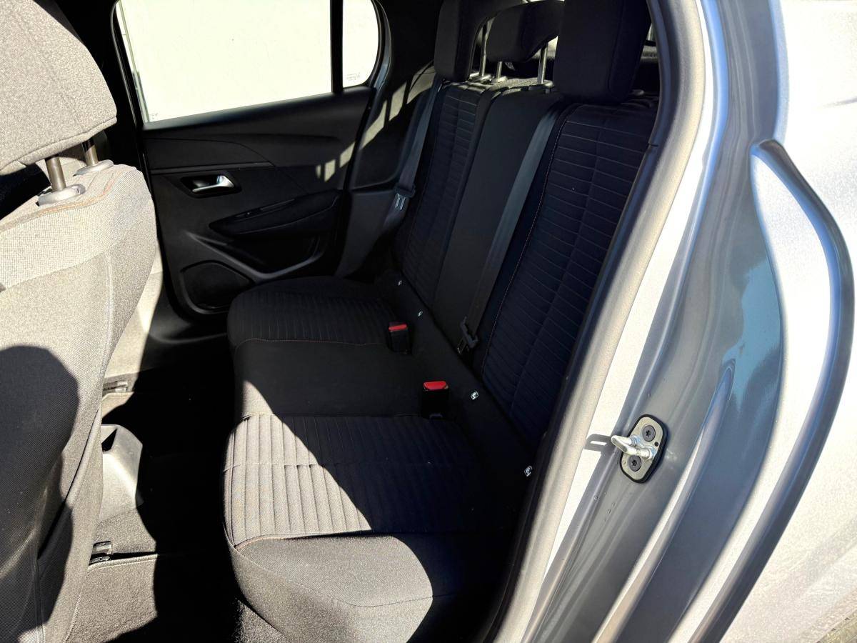 peugeot-208-2023-gasolina-1199cc