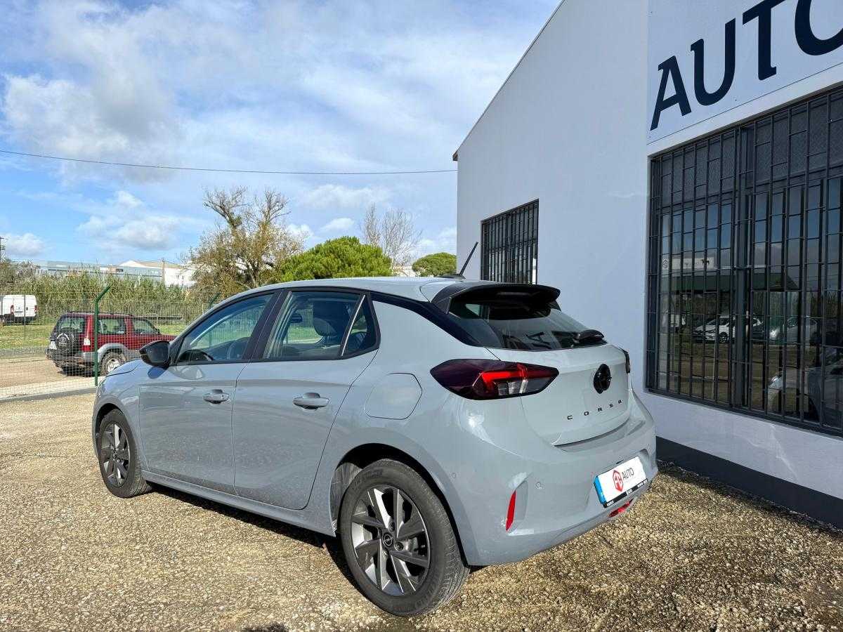 opel-corsa-2025-gasolina-1199cc