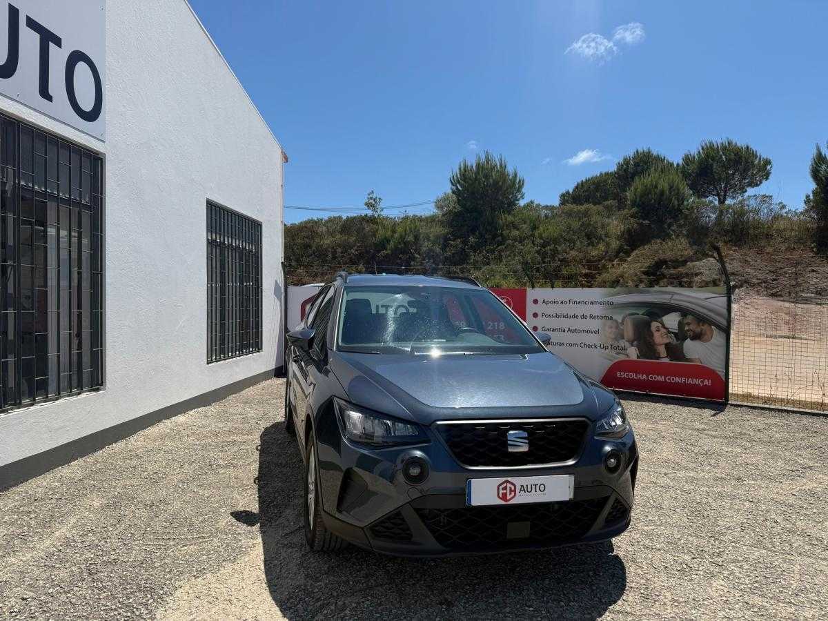 seat-arona-2023-gasolina-999cc