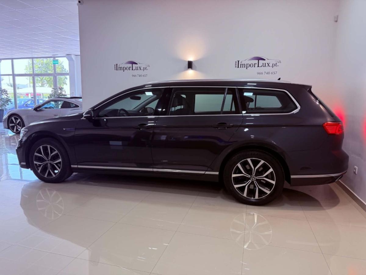 volkswagen-passat-variant-2022-hibrido-1395cc