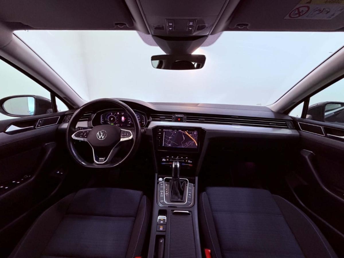 volkswagen-passat-variant-2022-hibrido-1395cc