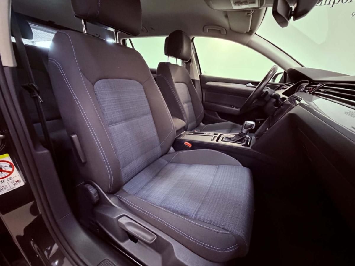 volkswagen-passat-variant-2022-hibrido-1395cc