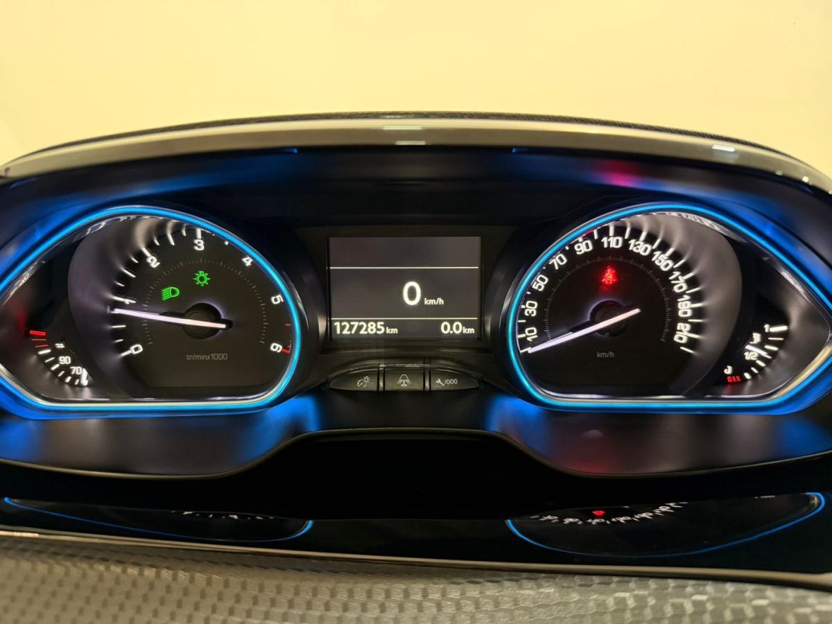 peugeot-2008-2018-diesel-1560cc