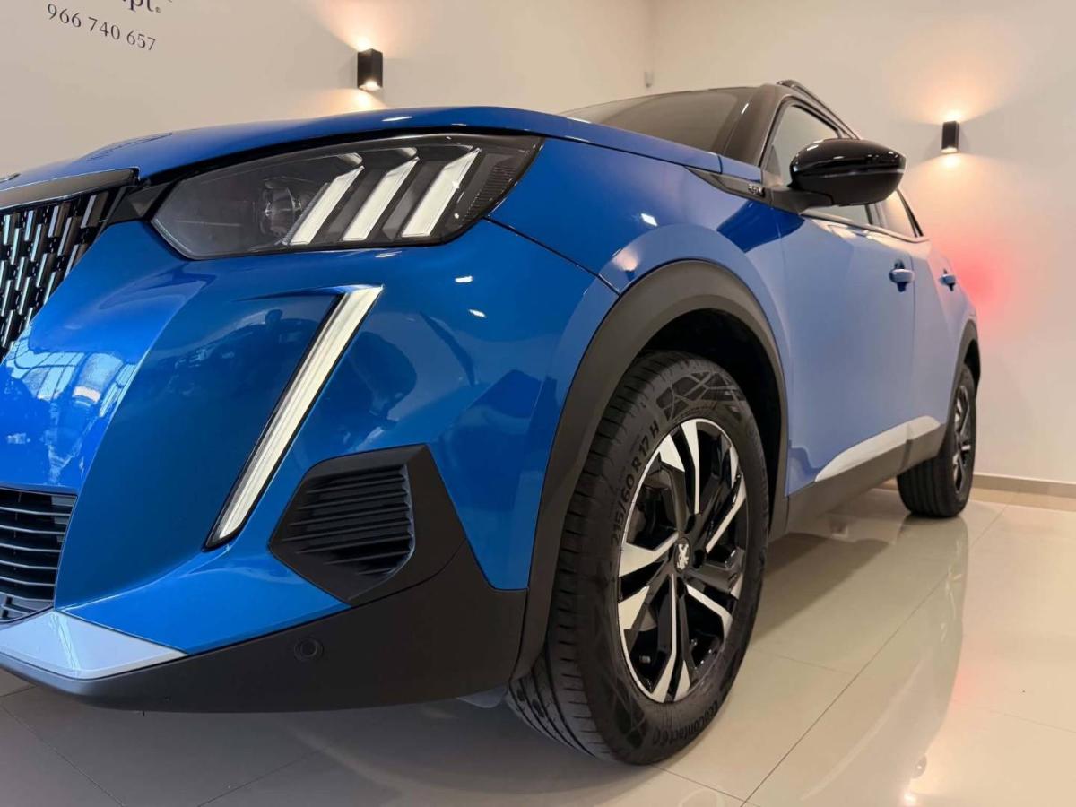 peugeot-2008-2023-gasolina-1199cc