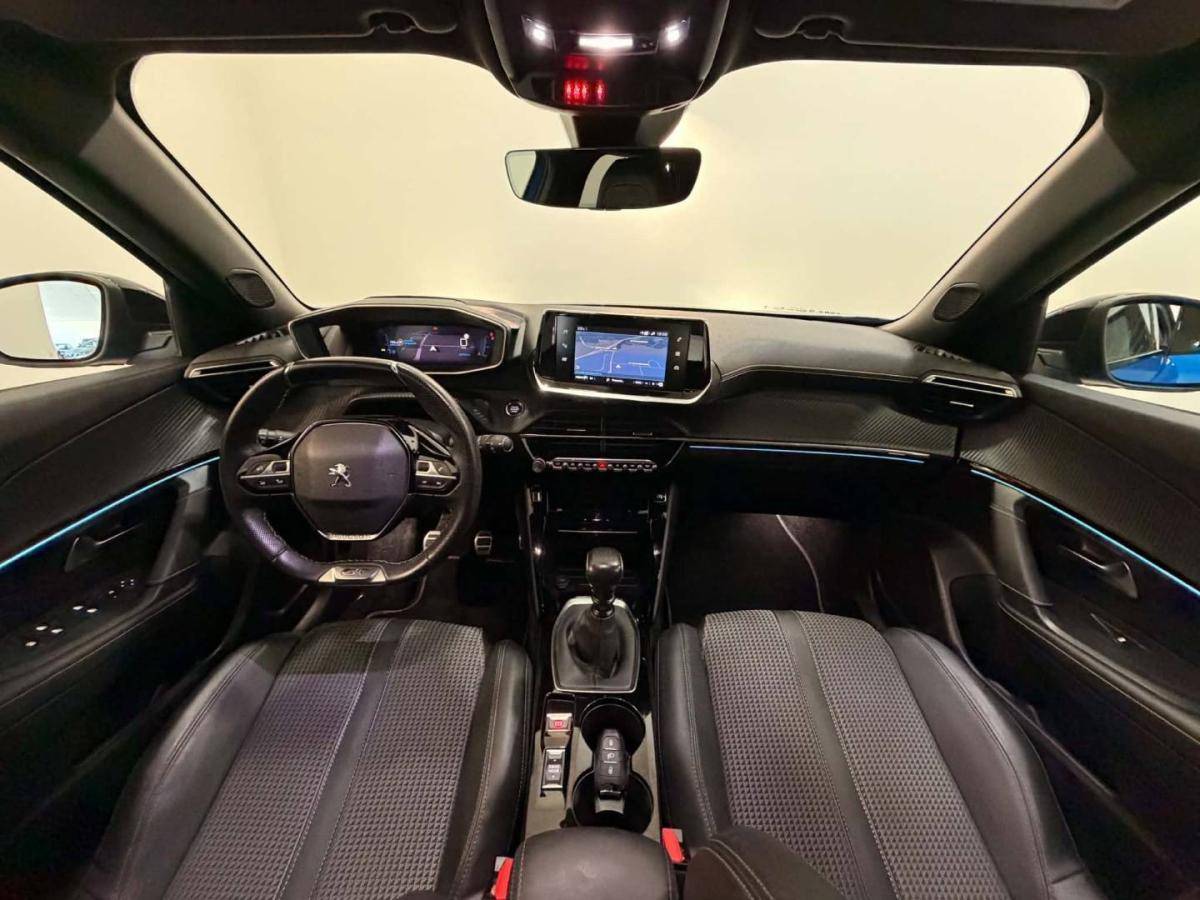 peugeot-2008-2023-gasolina-1199cc