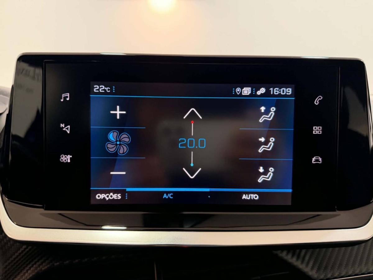 peugeot-2008-2023-gasolina-1199cc