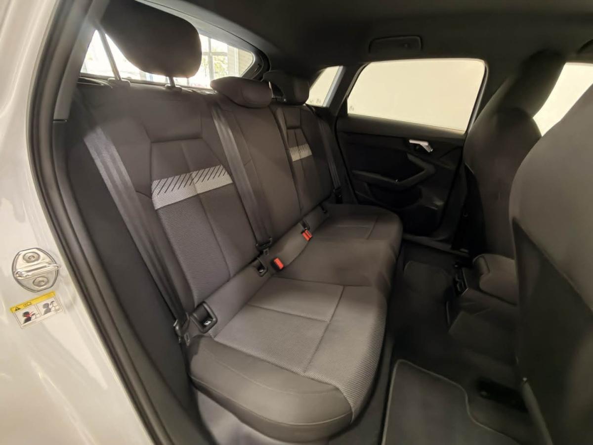 audi-a3-sportback-2023-diesel-1968cc