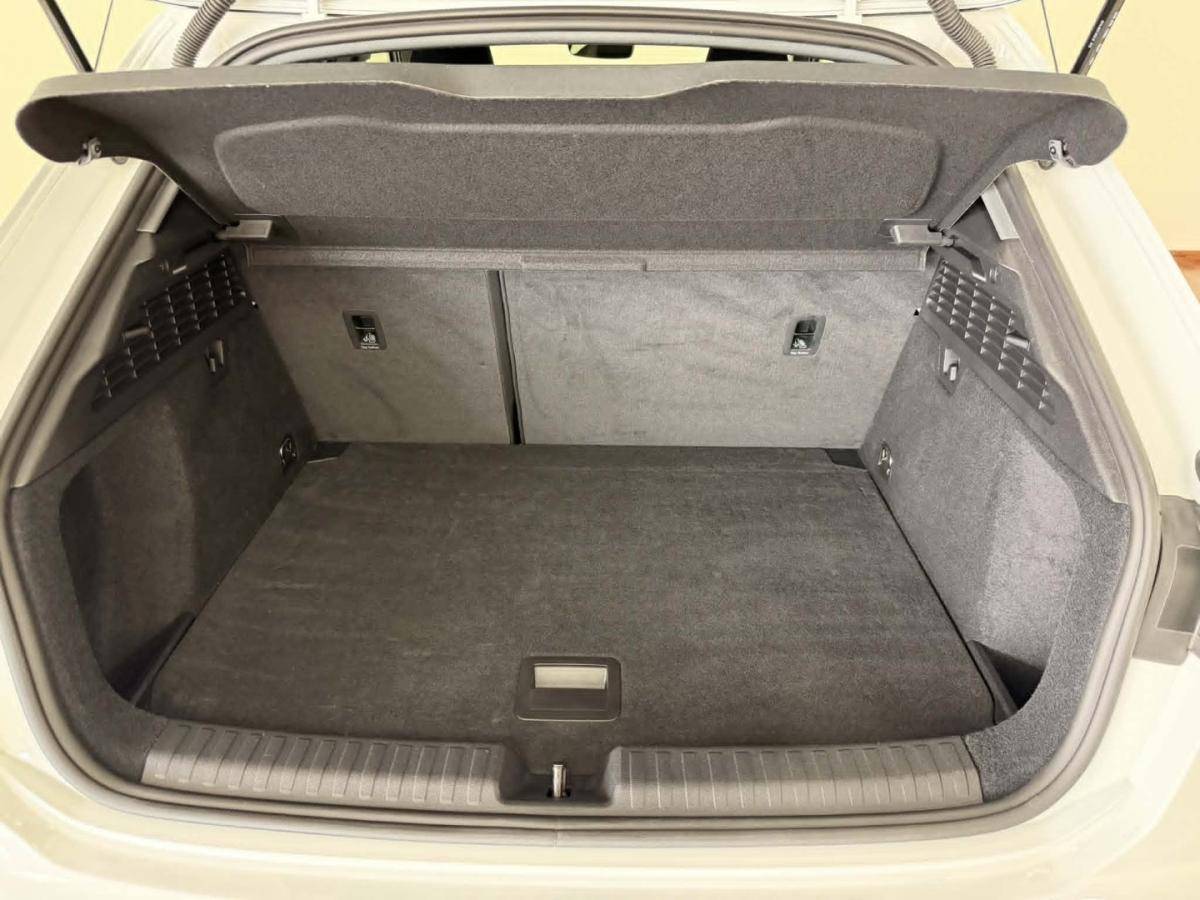 audi-a3-sportback-2023-diesel-1968cc