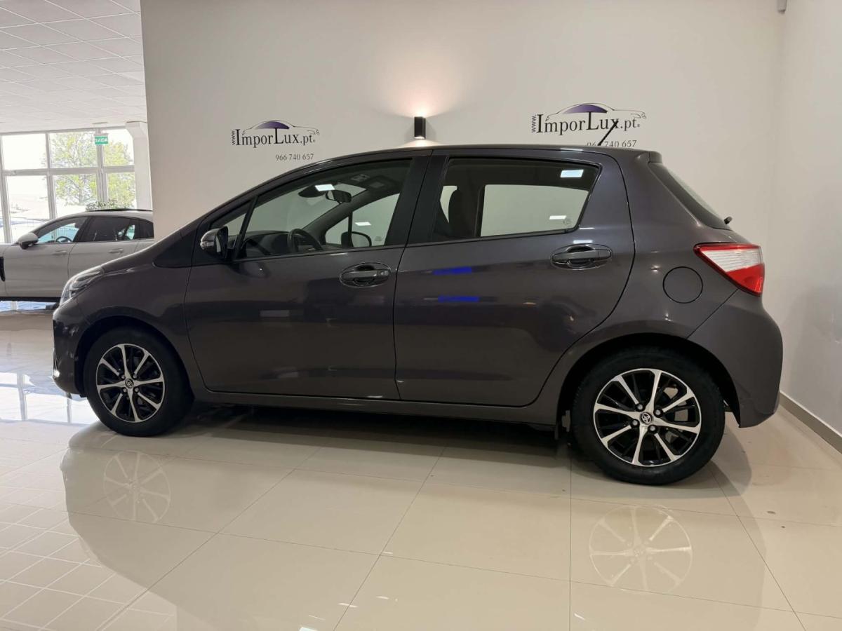 toyota-yaris-2020-gasolina-998cc