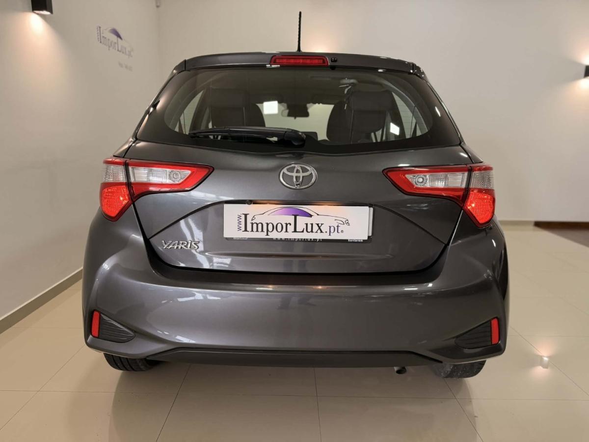 toyota-yaris-2020-gasolina-998cc