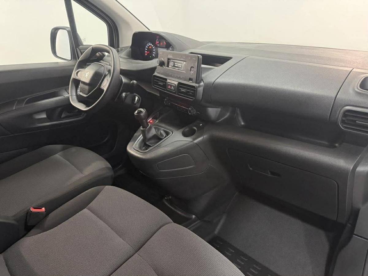 peugeot-partner-2019-diesel-1560cc