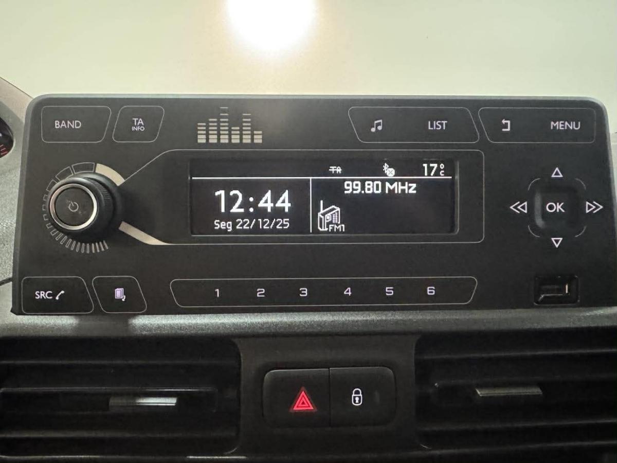 peugeot-partner-2019-diesel-1560cc