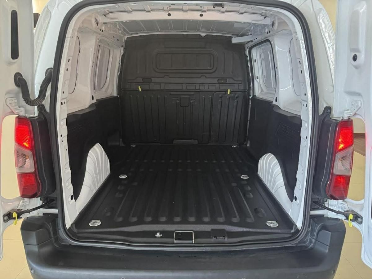 peugeot-partner-2019-diesel-1560cc