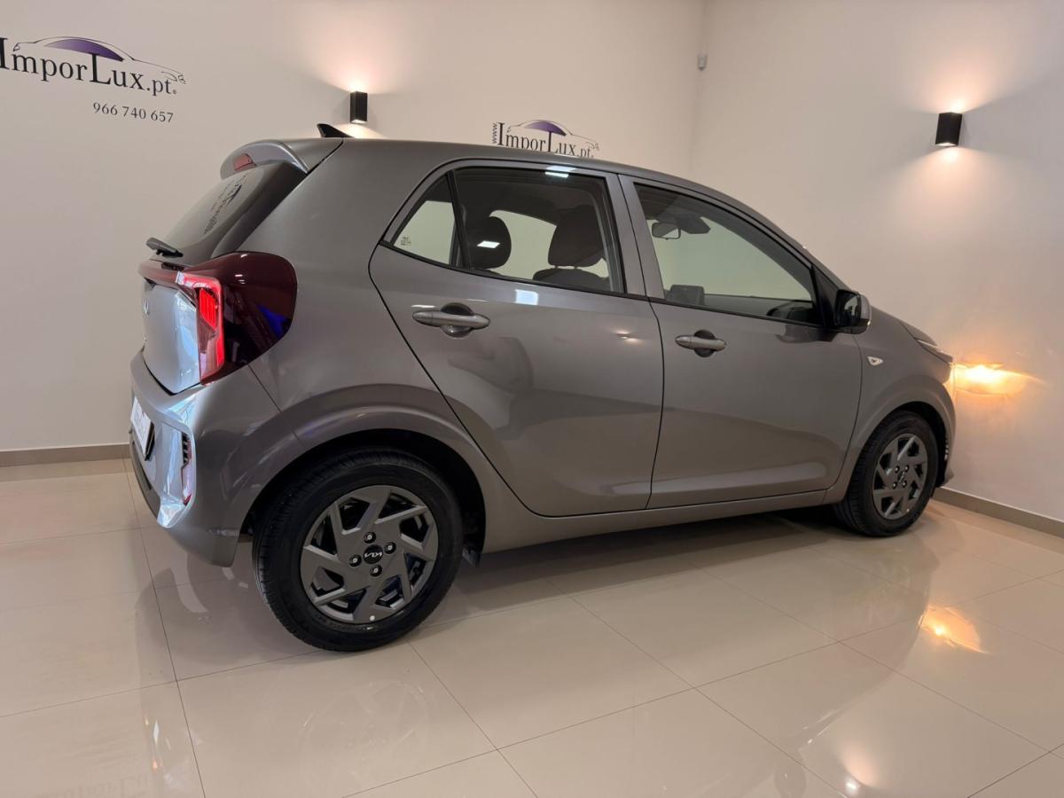 kia-picanto-2025-gasolina-998cc