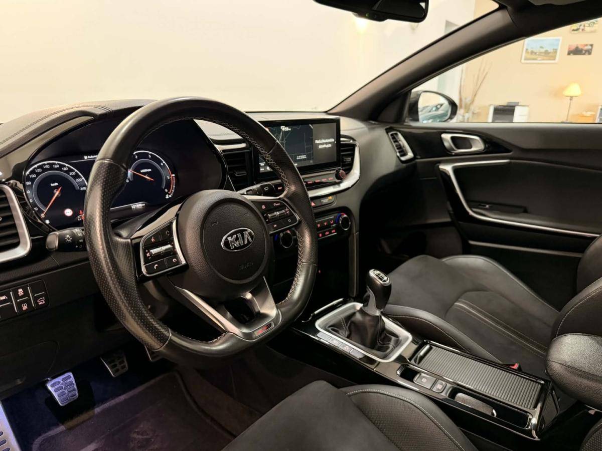 kia-proceed-2020-diesel-1598cc