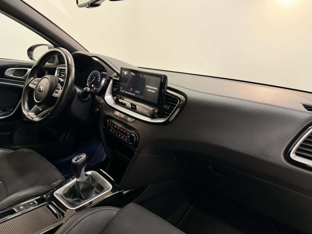 kia-proceed-2020-diesel-1598cc