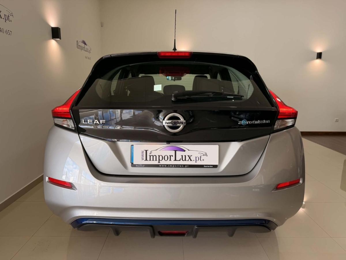 nissan-leaf-2022-eletrico-0cc